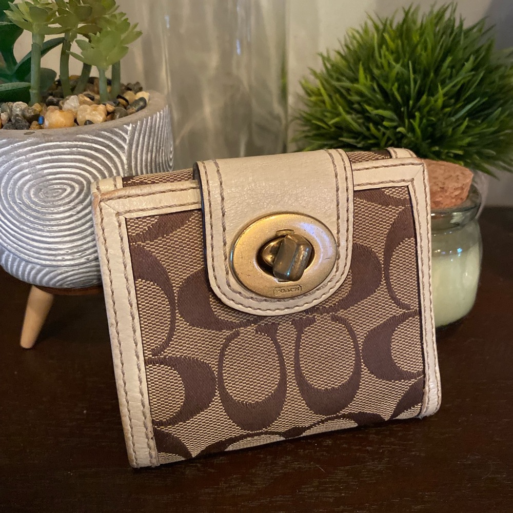 Coach wallet